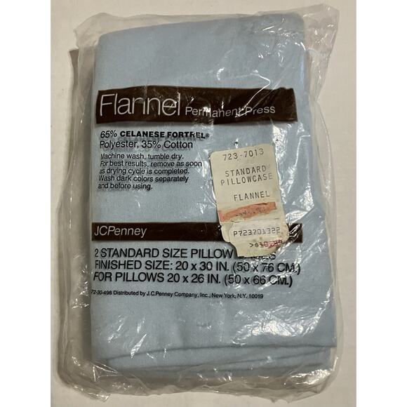 Vtg JCPenney Flannel Pillowcases Permanent Press 2 Standard Sz 20X30 Light Blue - Picture 1 of 3
